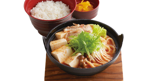 豚肉ときのこのスンドゥブチゲ定食