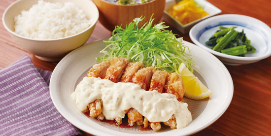 たっぷりタルタルソースのチキン南蛮定食